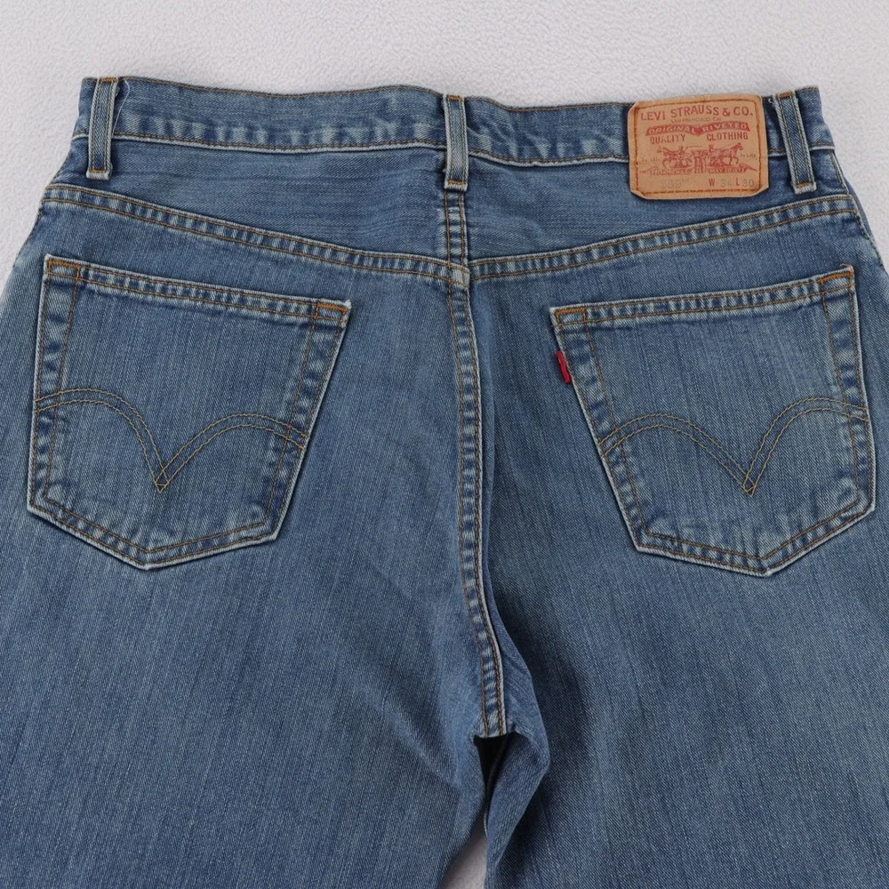Levis actual measurements